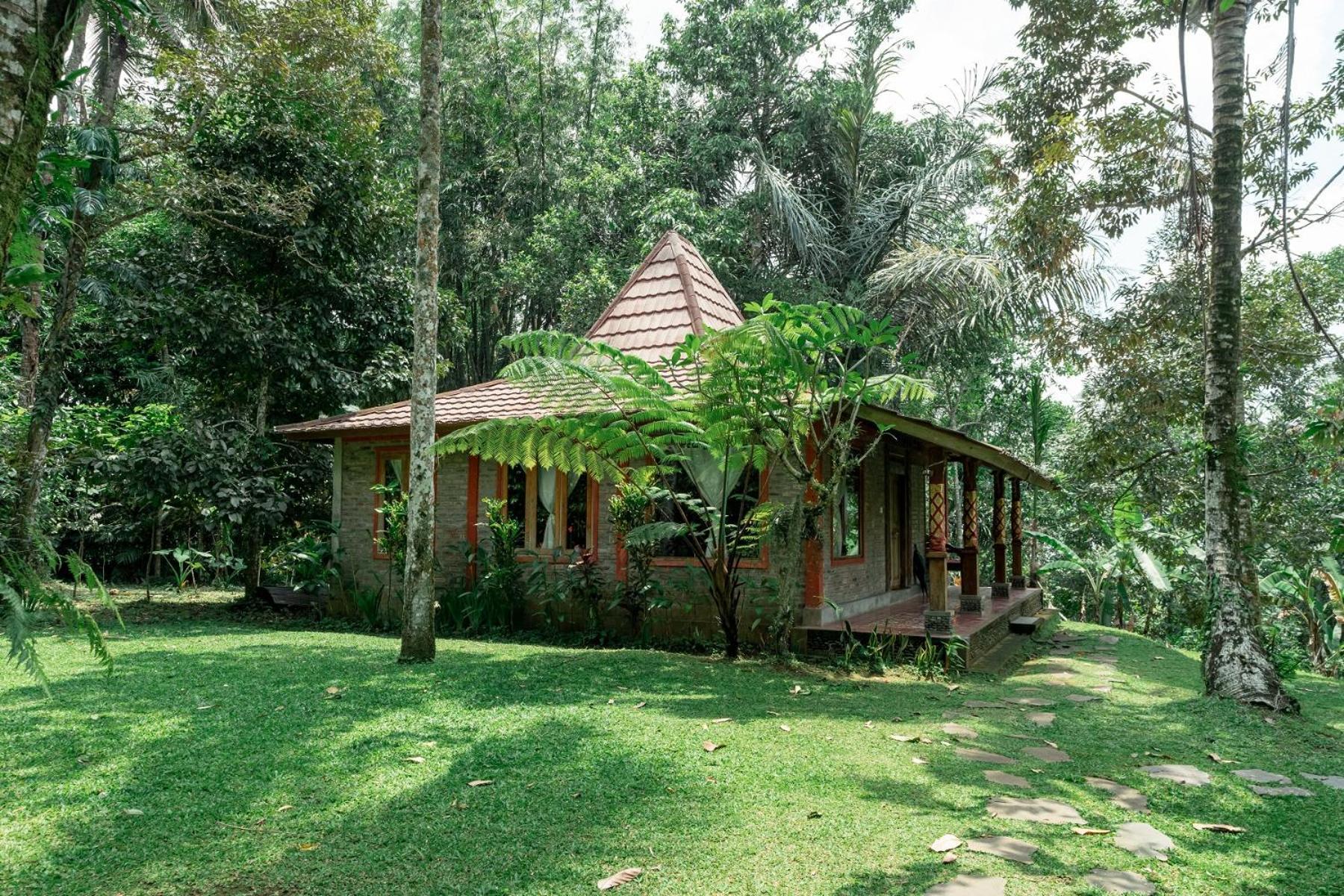 Saridevi Ecolodge Jatiluwih Exterior photo